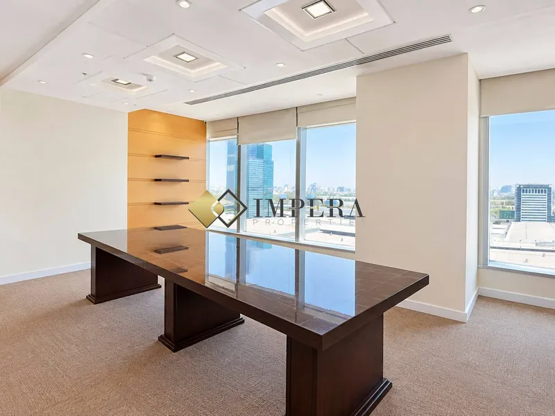 Fitted · Semi-furnished · Next To Metro · Grade A