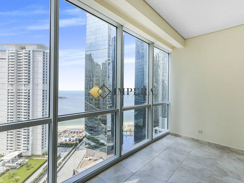 Sea Views · Maids Room · Large Layout